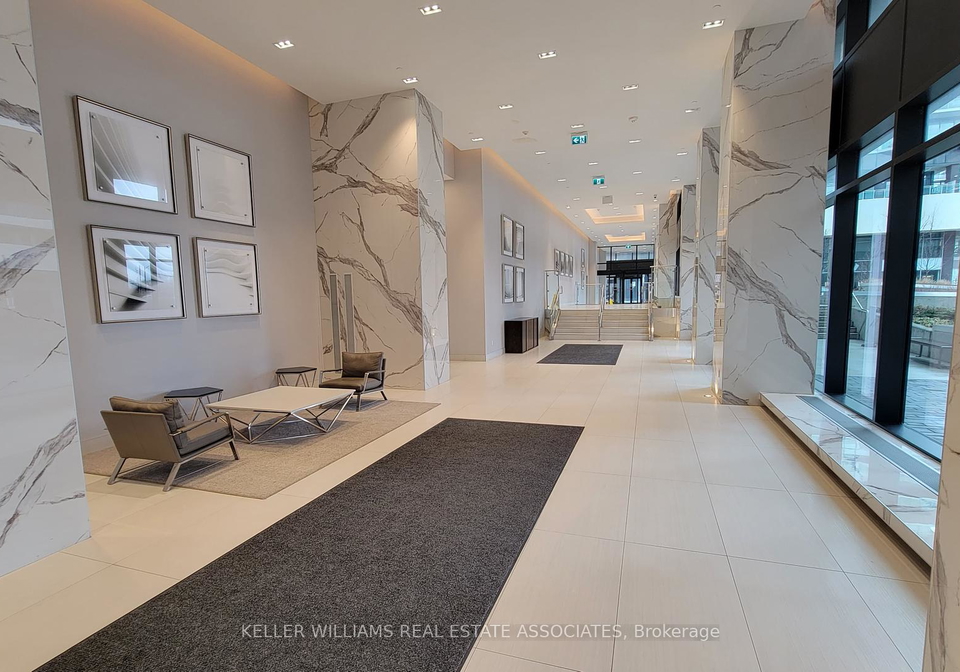30-shore-breeze-drive-etobicoke-ontario-w12225900