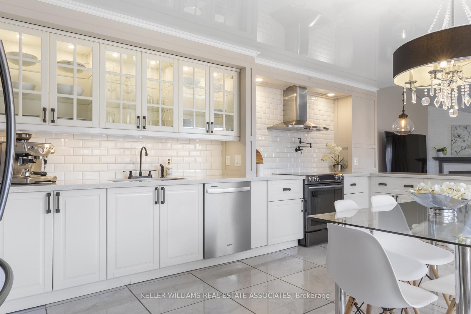 4115-barbican-drive-mississauga-ontario-w12225926