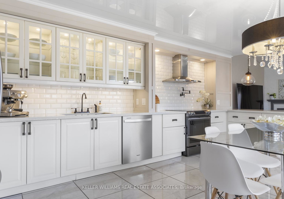 4115-barbican-drive-mississauga-ontario-w12225926