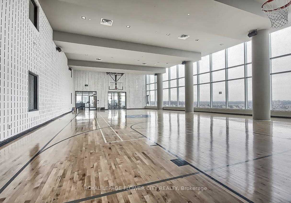 2520-eglinton-avenue-w-mississauga-ontario-w12226301