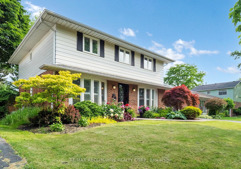 2374-woking-crescent-mississauga-ontario-w12226329