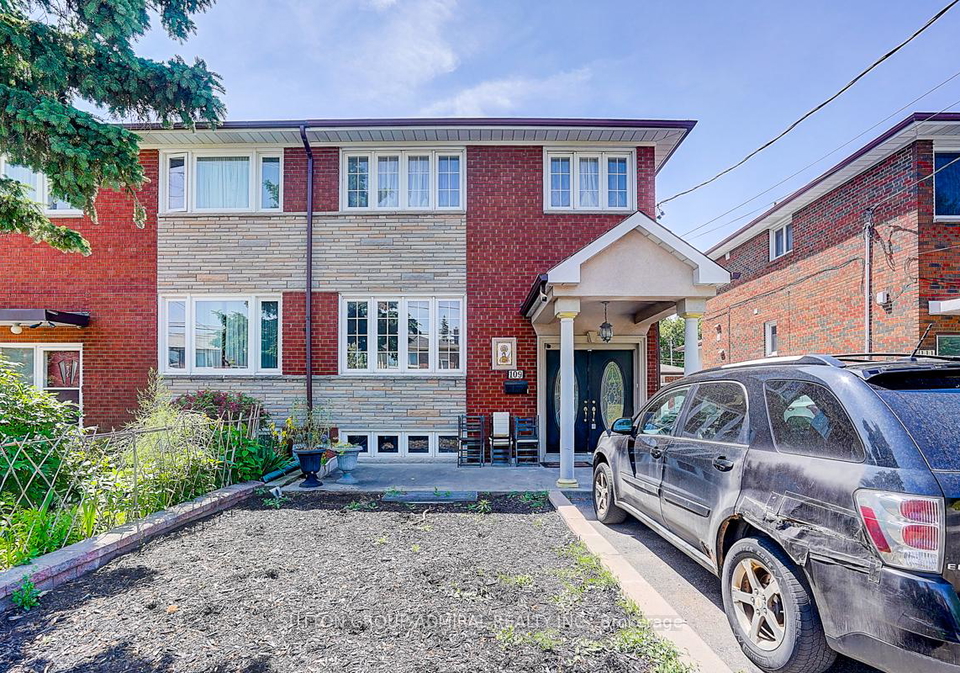 109-cayuga-avenue-toronto-ontario-w12226480