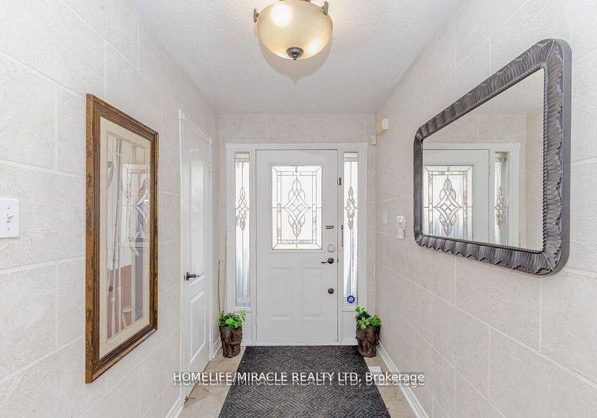 38-heartleaf-crescent-brampton-ontario-w12226494