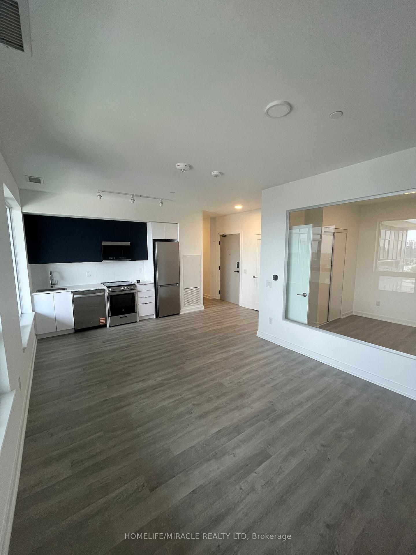 5105-hurontaio-street-mississauga-ontario-w12226611