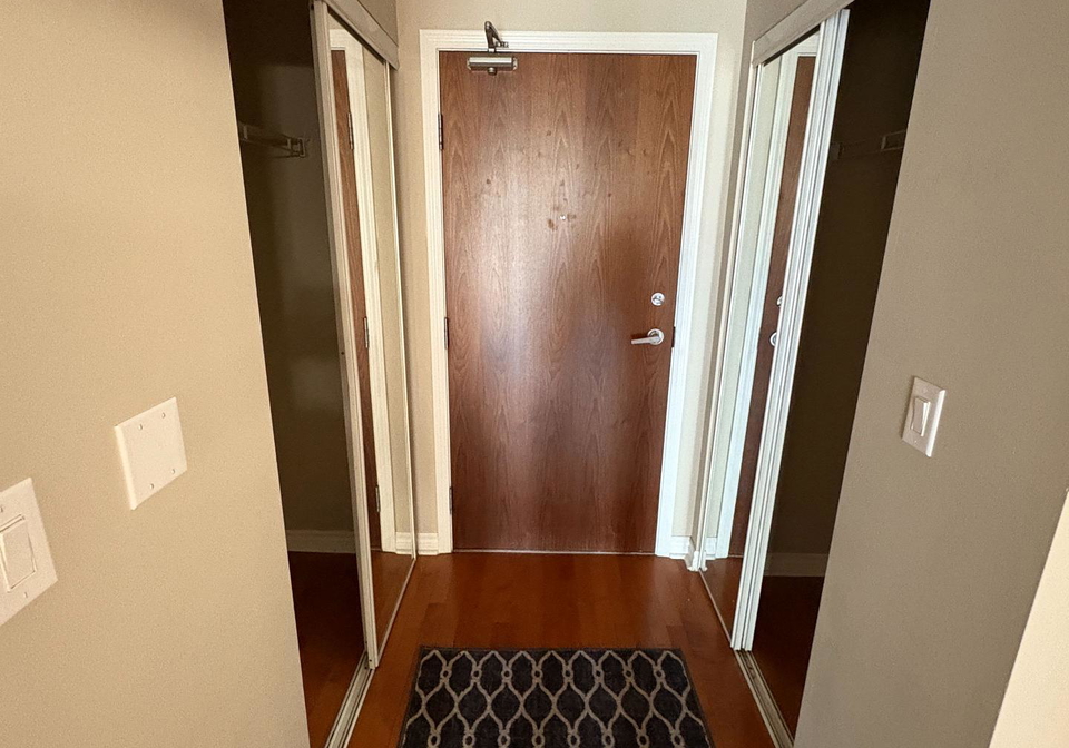 1-elm-drive-w-mississauga-ontario-w12226623