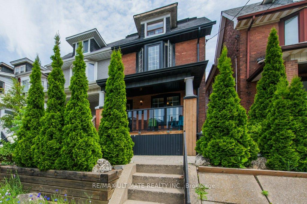 1425-lansdowne-avenue-toronto-ontario-w12226640