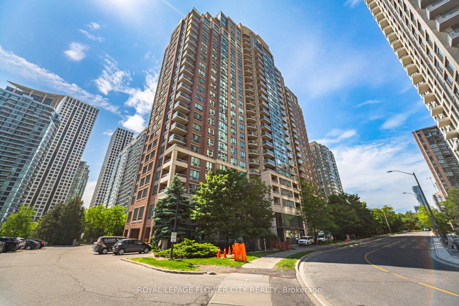 156-enfield-place-mississauga-ontario-w12226643
