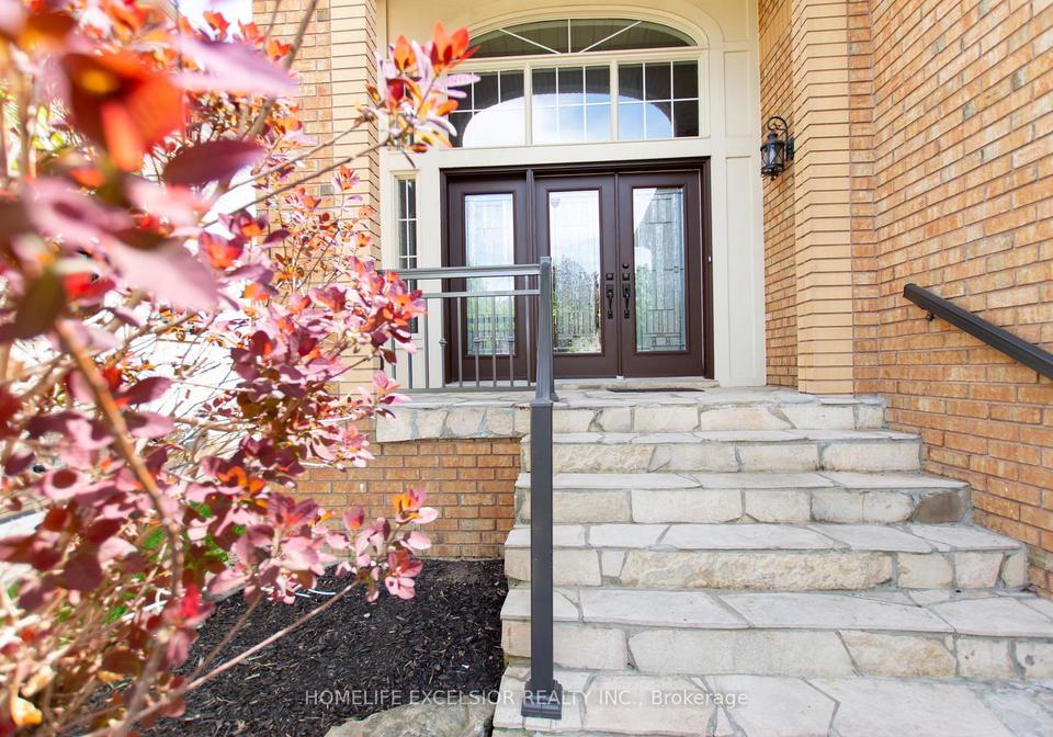 6842-yarrow-avenue-mississauga-ontario-w12226732