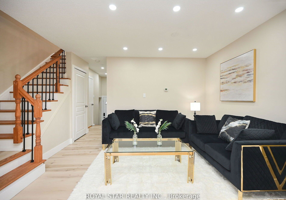 400-valley-boulevard-mississauga-ontario-w12227263