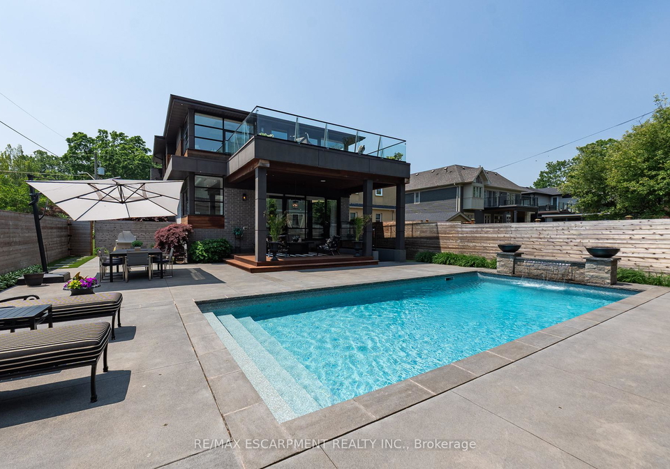 33-wenonah-drive-mississauga-ontario-w12227416