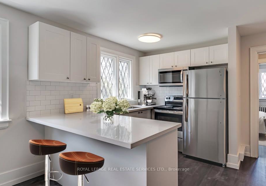 7-brule-terrace-toronto-ontario-w12227893