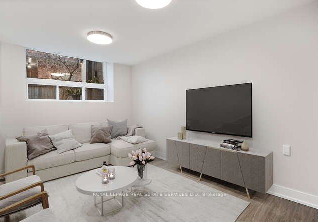 18-anglesey-boulevard-etobicoke-ontario-w12227904