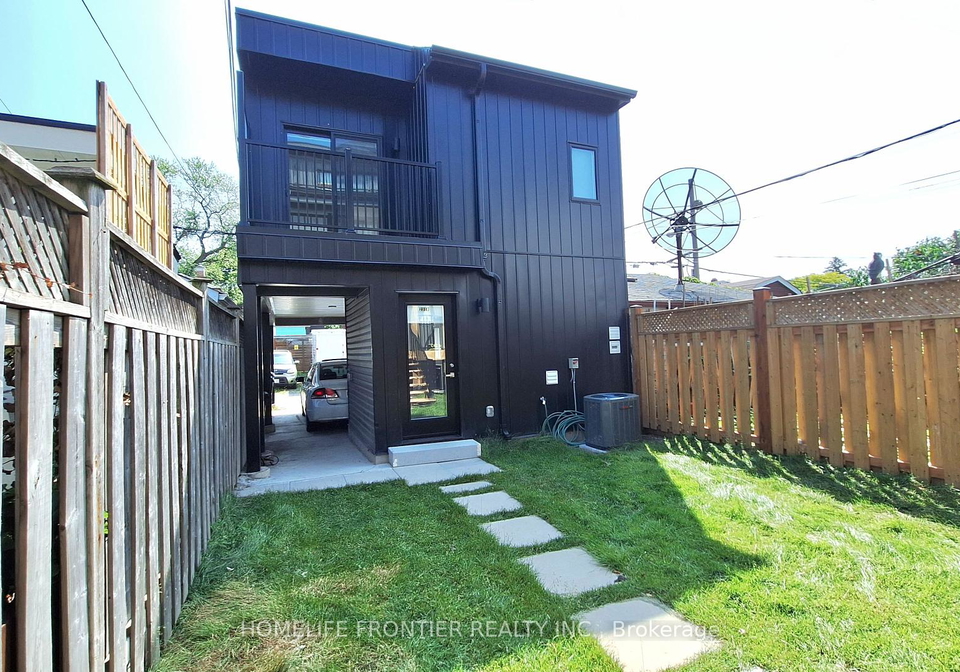 231-symington-avenue-toronto-ontario-w12227975