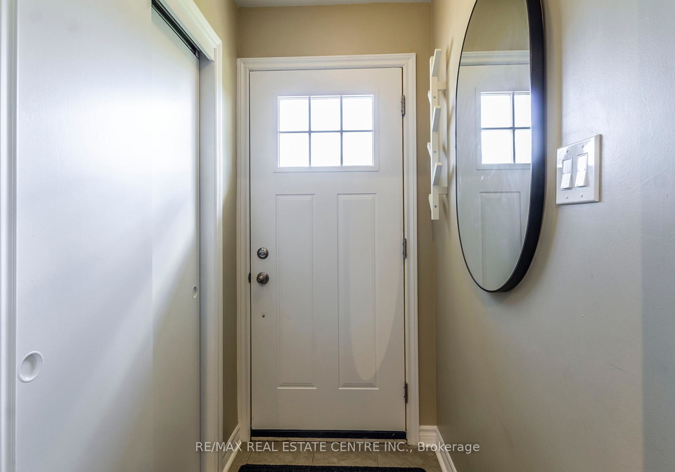 105-anne-boulevard-milton-ontario-w12228013