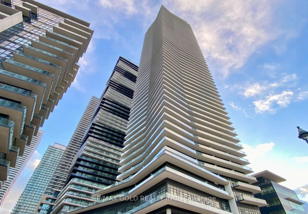 38-annie-craig-drive-etobicoke-ontario-w12228096