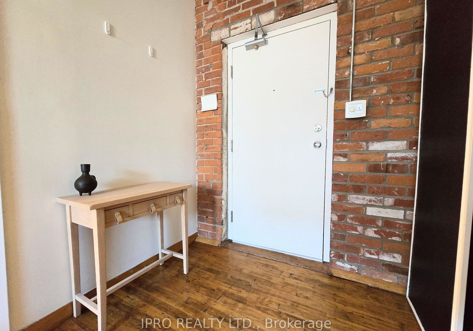 121-prescott-avenue-toronto-ontario-w12228177