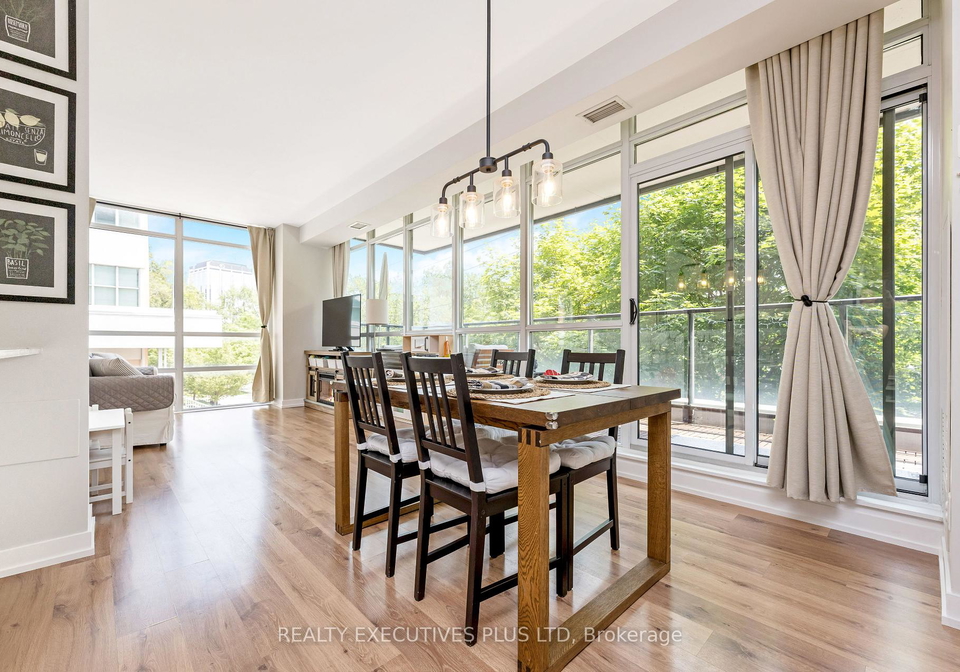 8-fieldway-road-etobicoke-ontario-w12228267