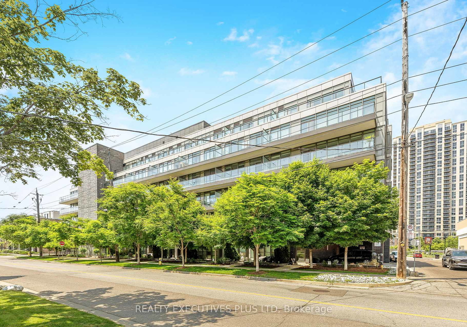 8-fieldway-road-etobicoke-ontario-w12228267