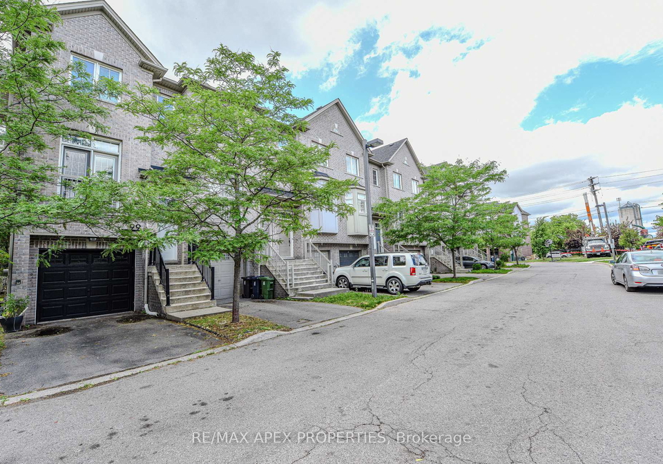 99-piggott-mews-north-york-ontario-w12228370