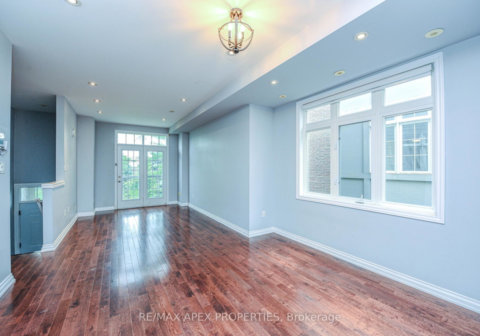 99-piggott-mews-north-york-ontario-w12228370