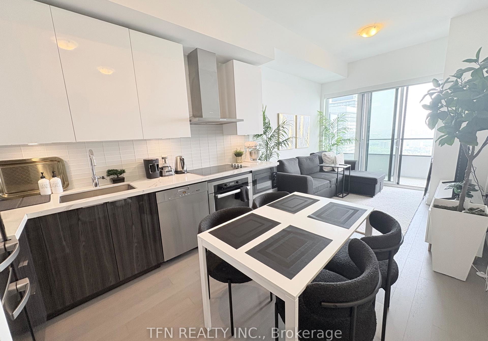 20-shore-breeze-drive-etobicoke-ontario-w12228484
