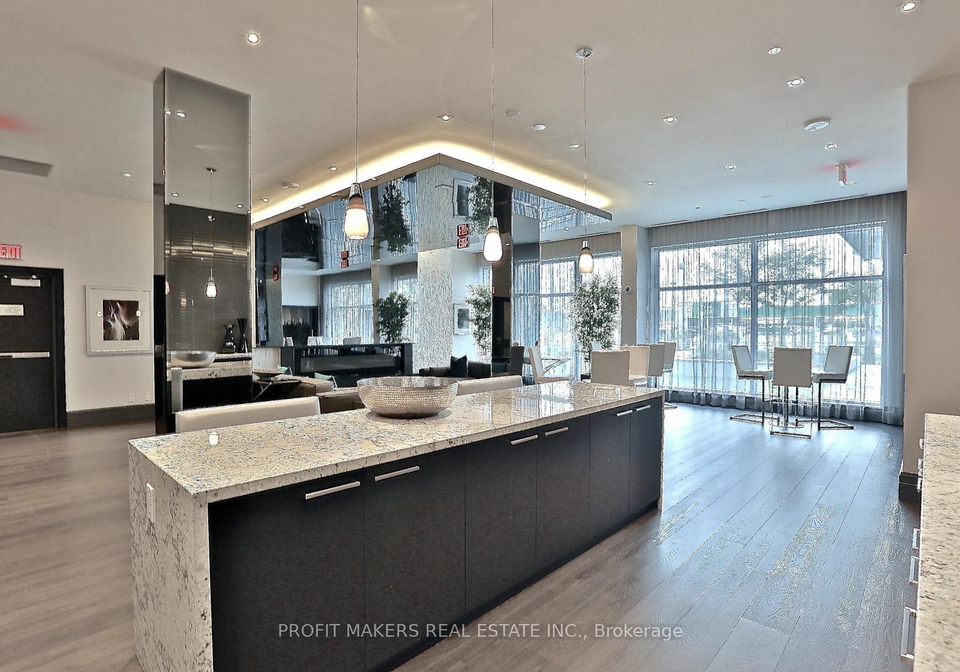 65-speers-road-oakville-ontario-w12228728