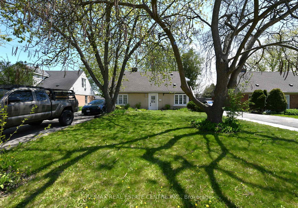 2070-churchill-avenue-burlington-ontario-w12228916