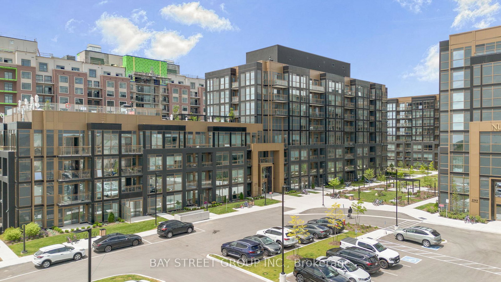 2333-khalsa-gate-oakville-ontario-w12228990