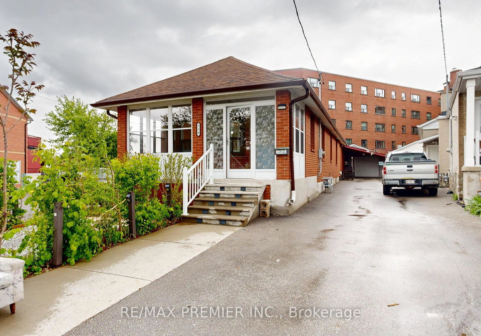 114-branstone-road-toronto-ontario-w12229162