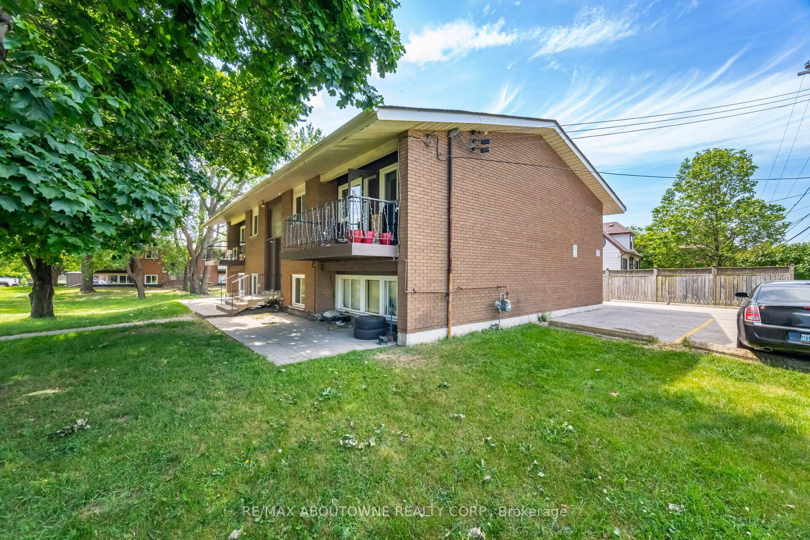 2344-queensway-drive-burlington-ontario-w12229230