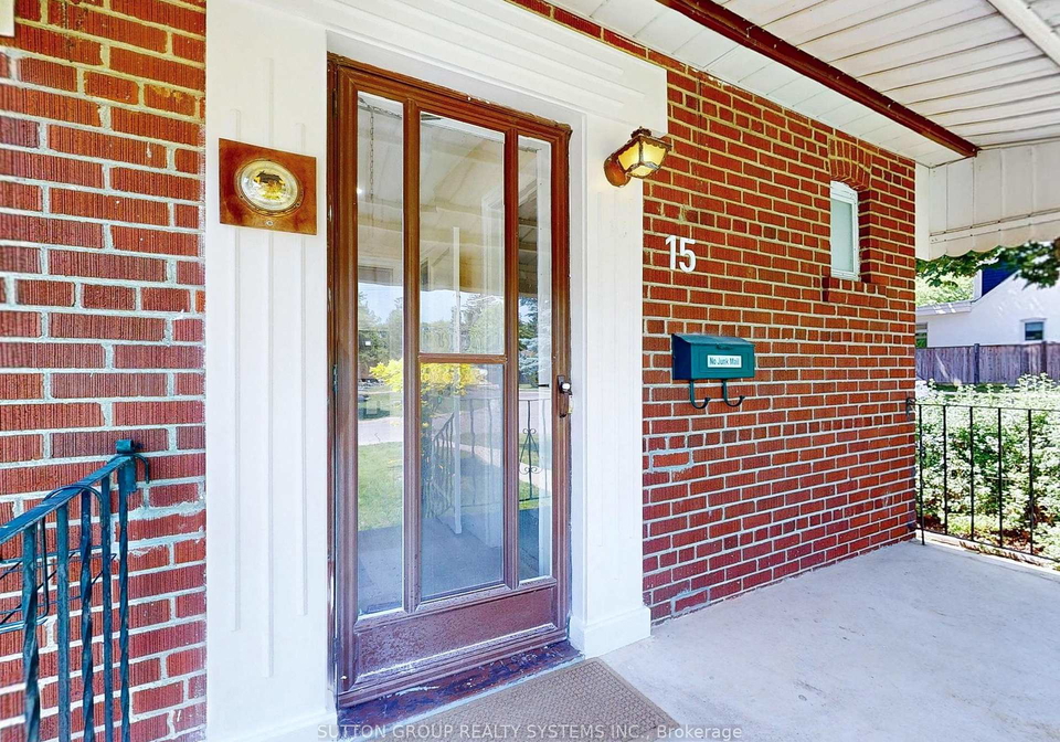 15-leggett-avenue-etobicoke-ontario-w12229322