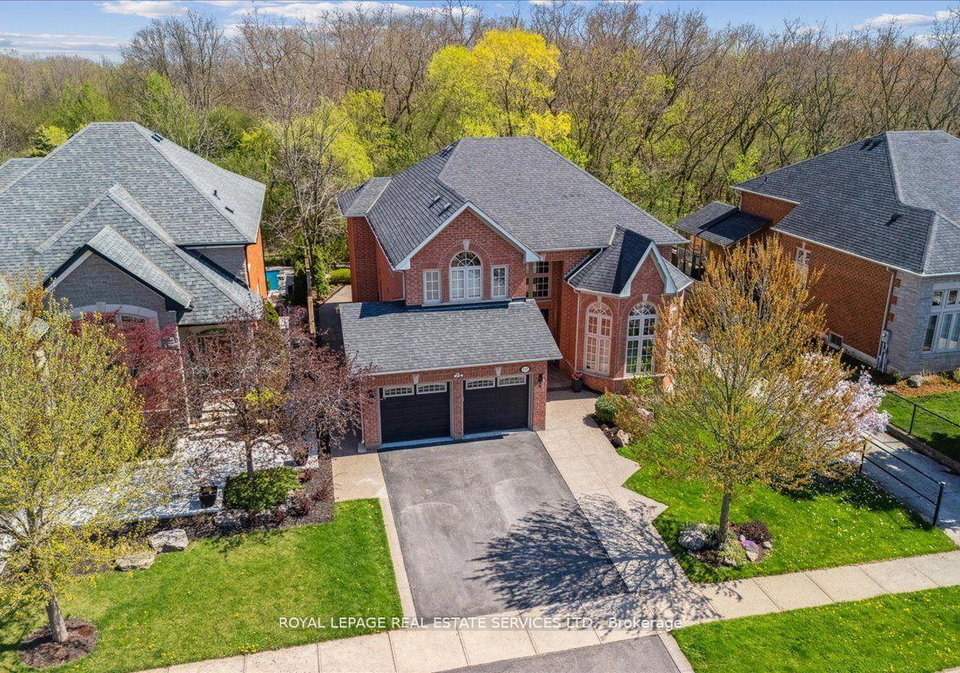 2317-carpenters-circle-s-oakville-ontario-w12229416
