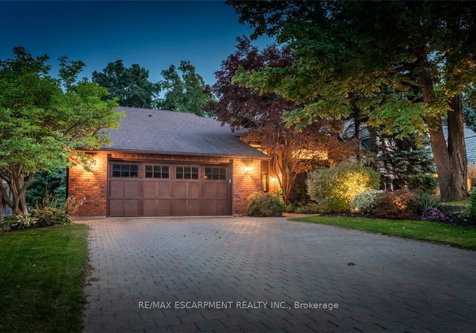 1351-hazelton-boulevard-burlington-ontario-w12229418