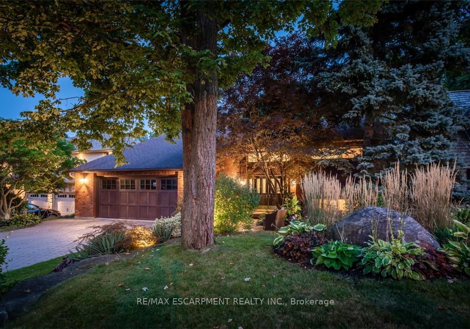 1351-hazelton-boulevard-burlington-ontario-w12229418