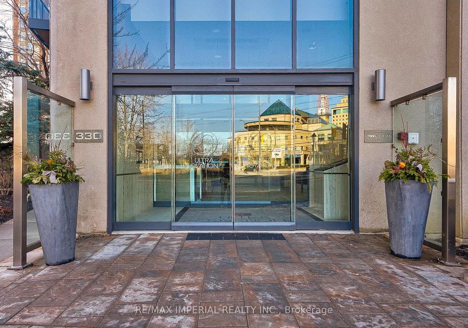 330-burnhamthorpe-road-mississauga-ontario-w12229424