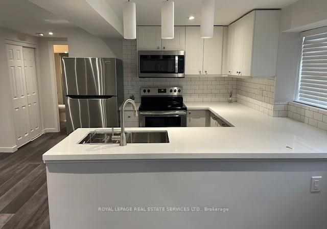 7-brule-terrace-toronto-ontario-w12229443
