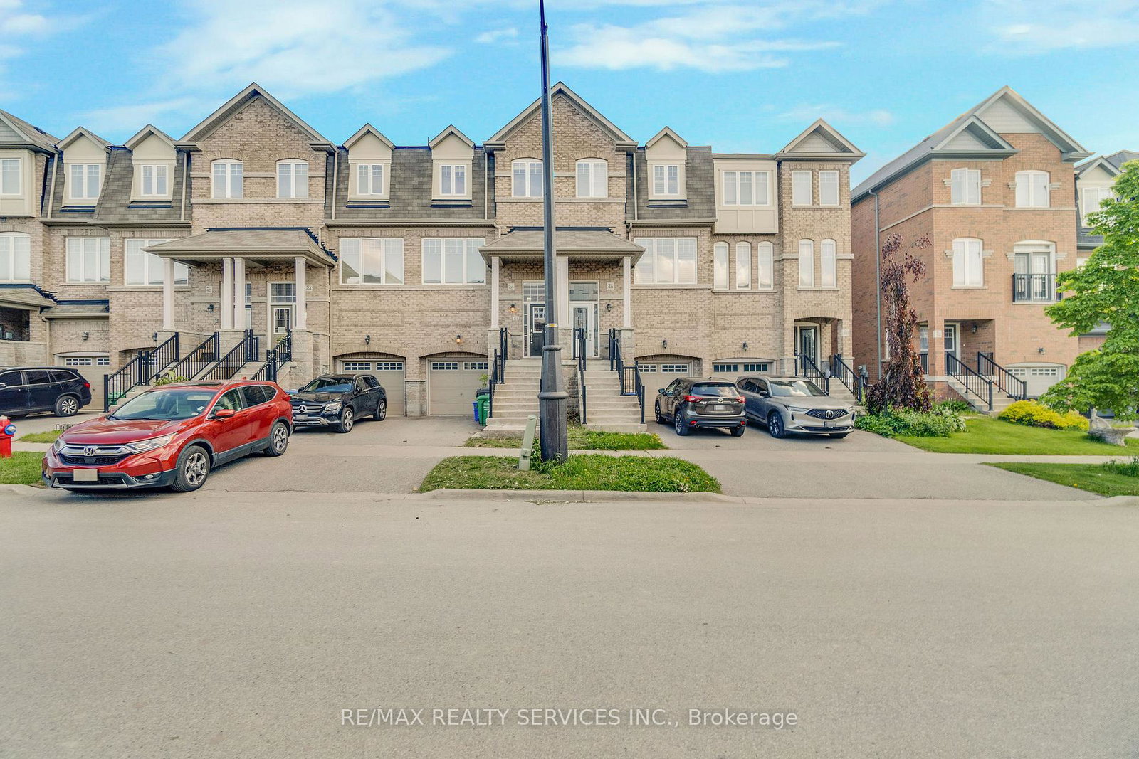 46-new-pines-trail-brampton-ontario-w12229482
