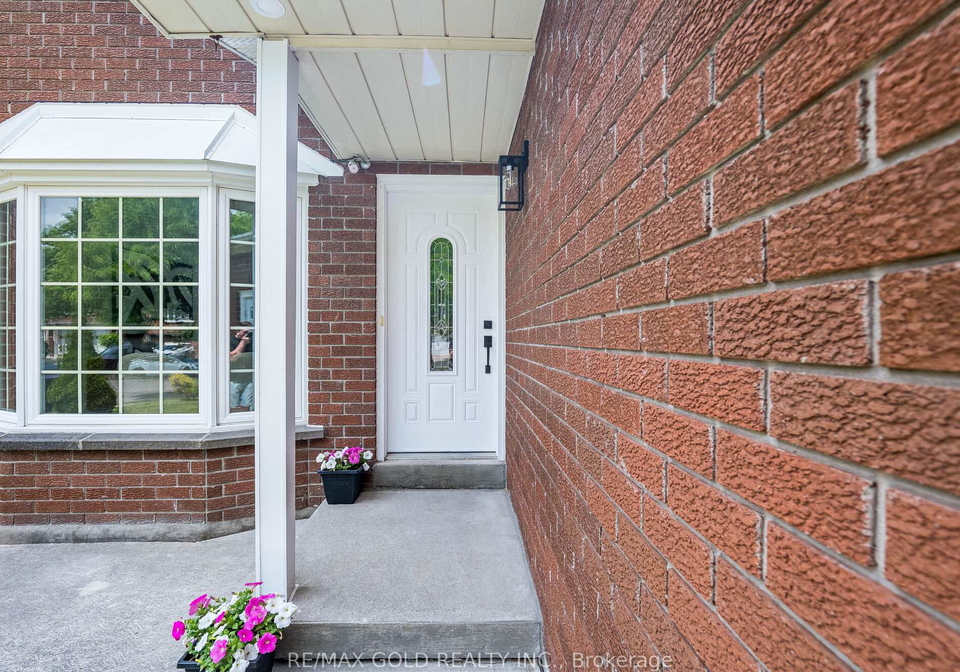 12-stillwater-crescent-brampton-ontario-w12229809