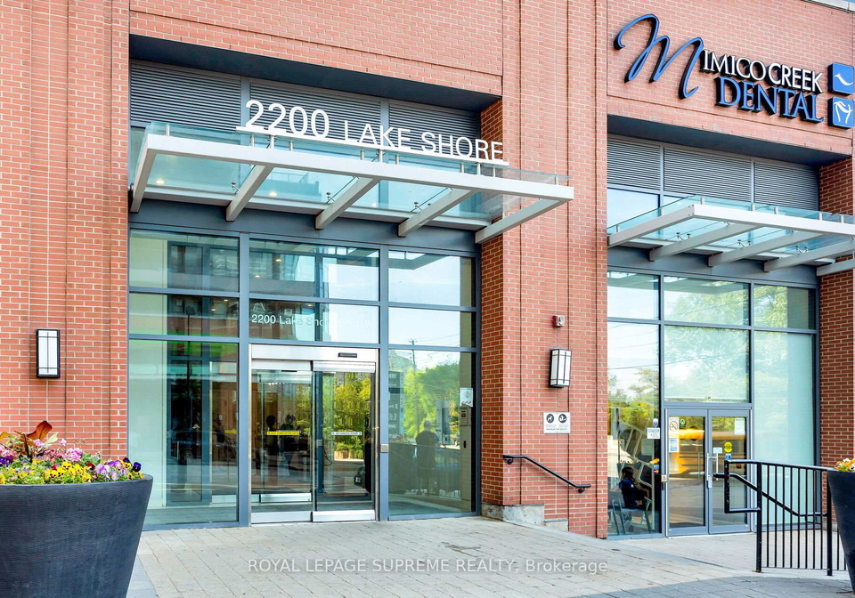 2200-lake-shore-boulevard-w-etobicoke-ontario-w12229948