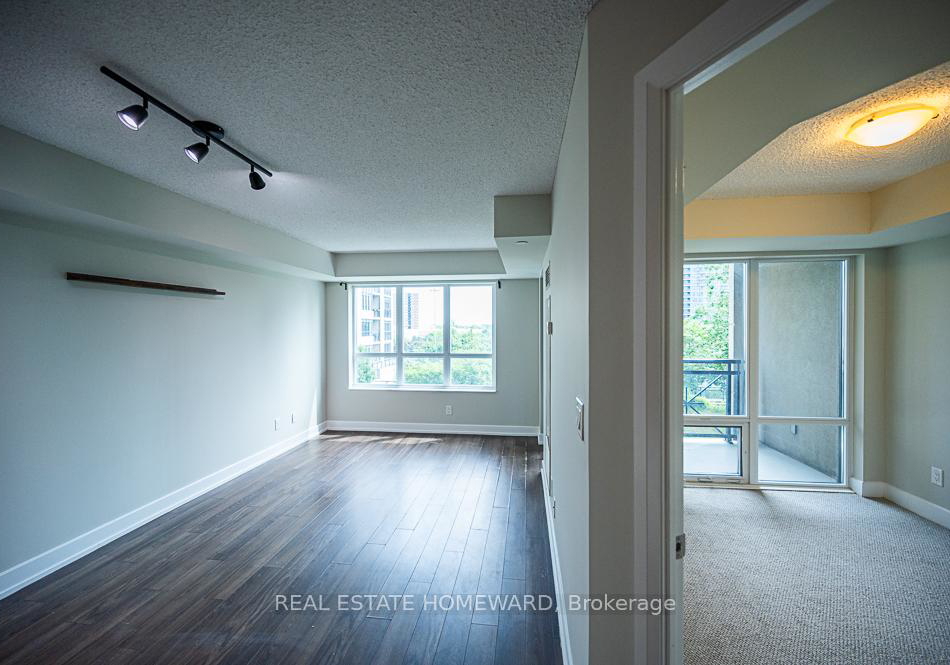 6-eva-road-etobicoke-ontario-w12229981