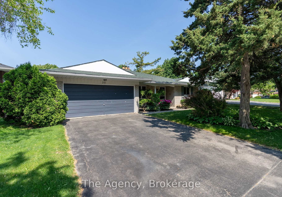 30-deanewood-crescent-etobicoke-ontario-w12230006
