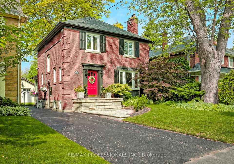 444-prince-edward-drive-n-etobicoke-ontario-w12230105