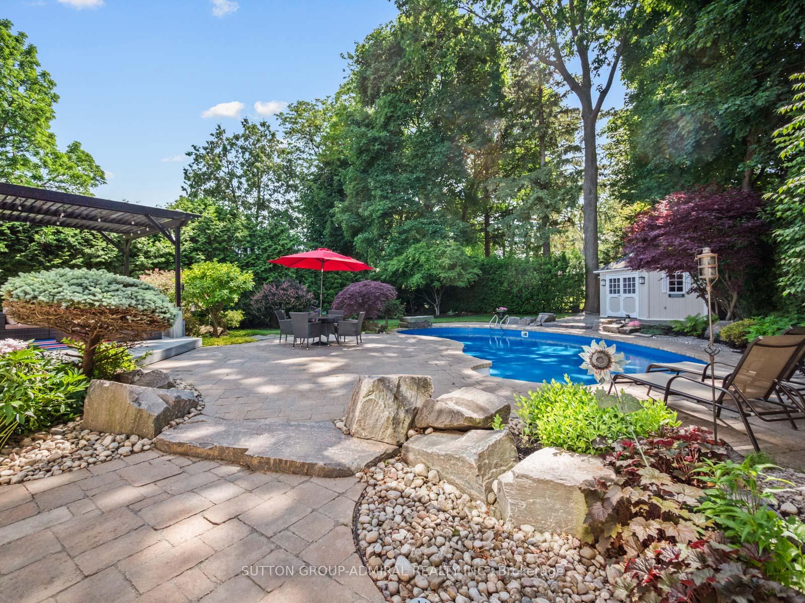 5-cranleigh-court-etobicoke-ontario-w12230123