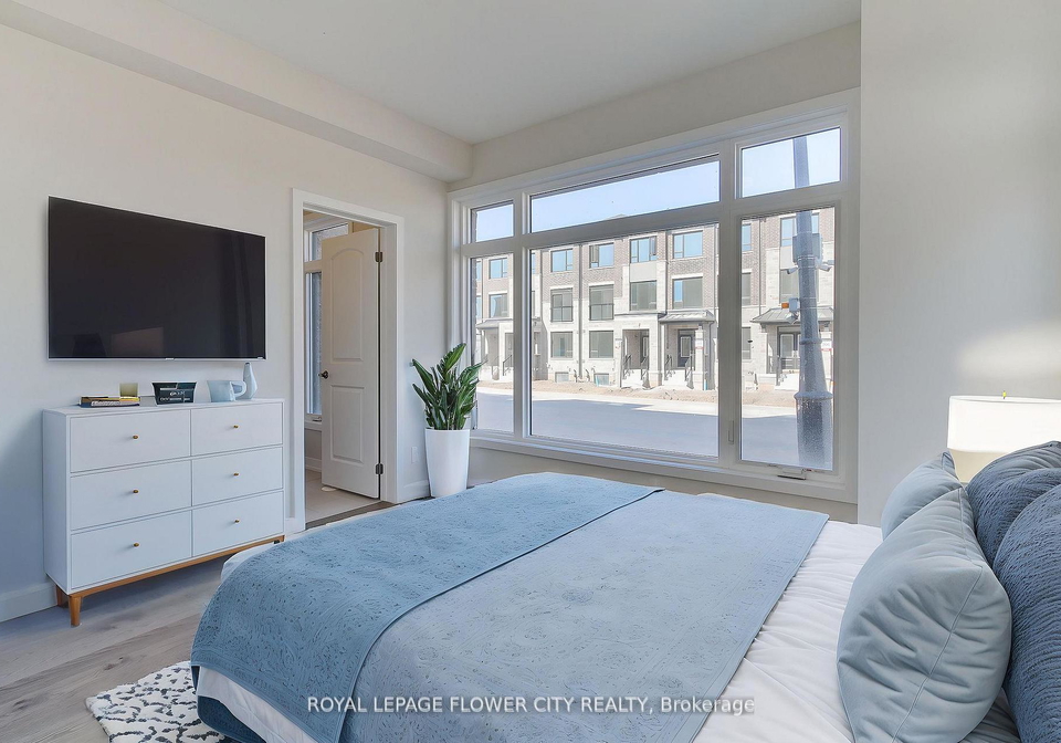 1223-dartmouth-crescent-oakville-ontario-w12230215
