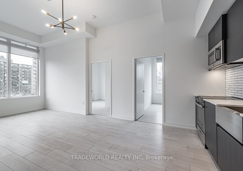 270-dufferin-street-toronto-ontario-w12230250