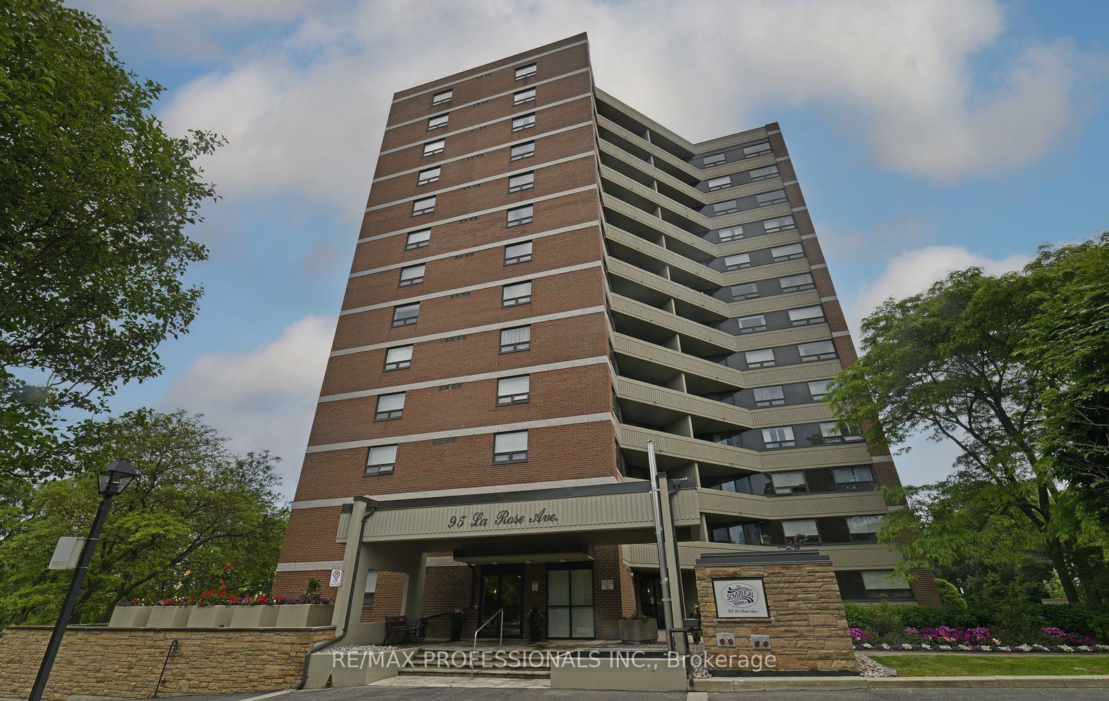 95-la-rose-avenue-etobicoke-ontario-w12230406