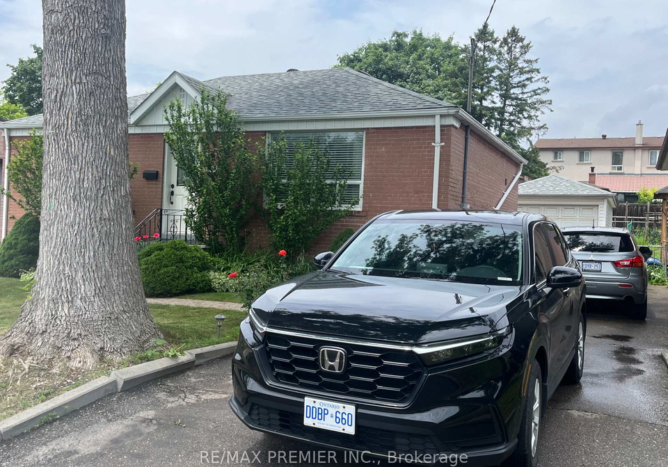 234-epsom-downs-drive-york-ontario-w12230432