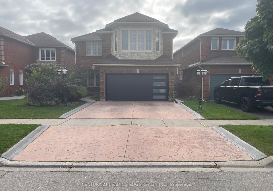 3812-periwinkle-crescent-mississauga-ontario-w12230467