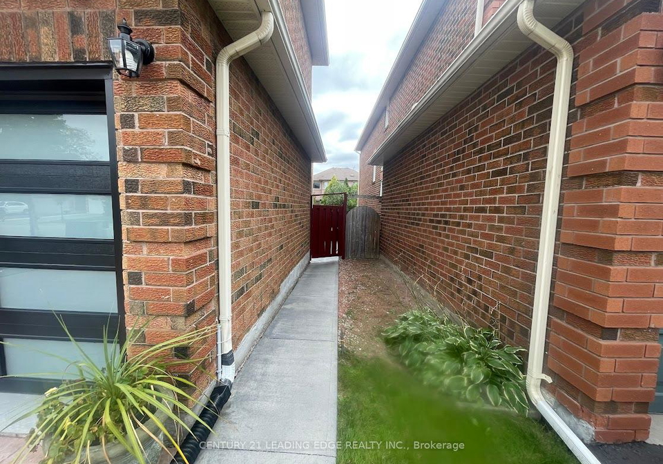 3812-periwinkle-crescent-mississauga-ontario-w12230467