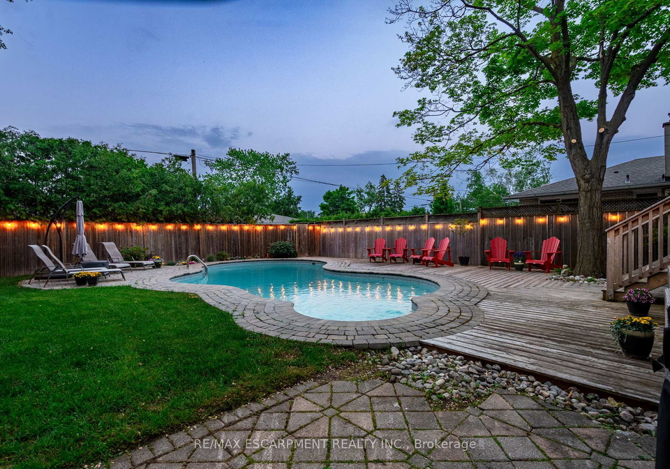 421-southland-crescent-oakville-ontario-w12230497